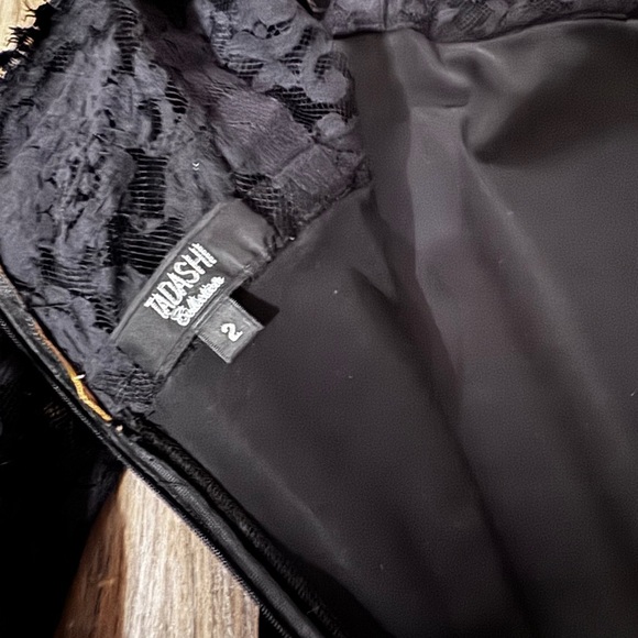 Tadashi Shoji Black Dress Size 2 Beading Velvet Trim 90s Lace Beading Embroidery - Picture 3 of 12